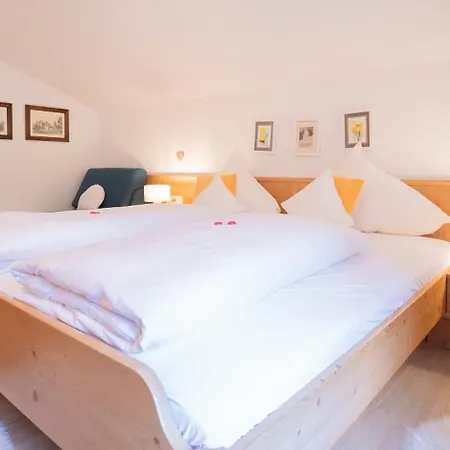 Foersterhaeusl Ζέεφελντ